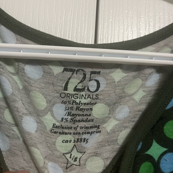 Y2K Green/Blue Patterned Top with pockets - Picture 8 of 11